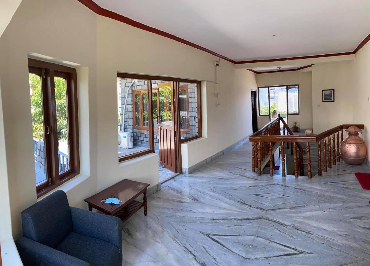 Hotel Blue Magnet Pokhara Ngoại thất bức ảnh