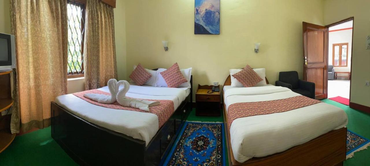 Hotel Blue Magnet Pokhara Ngoại thất bức ảnh