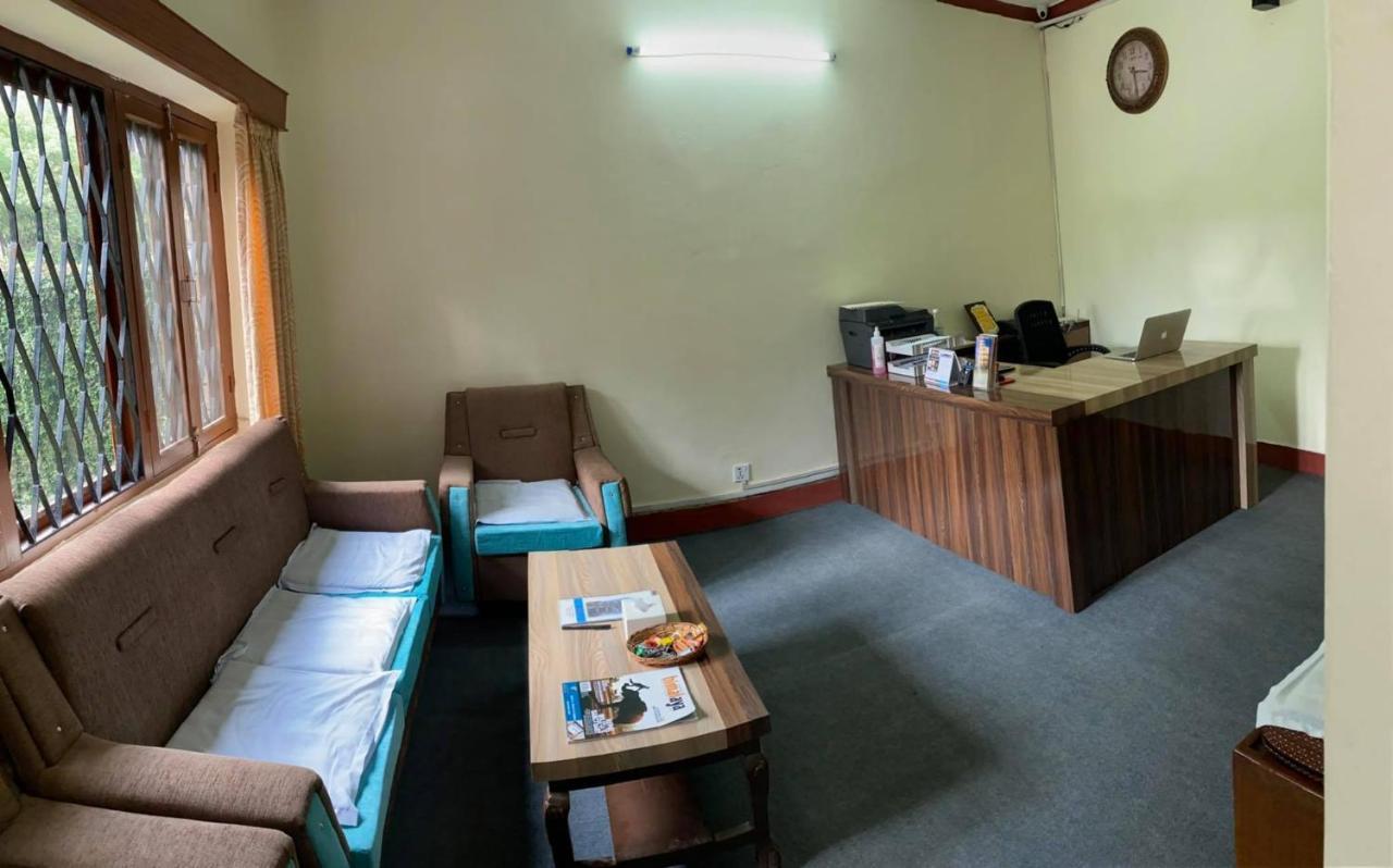 Hotel Blue Magnet Pokhara Ngoại thất bức ảnh
