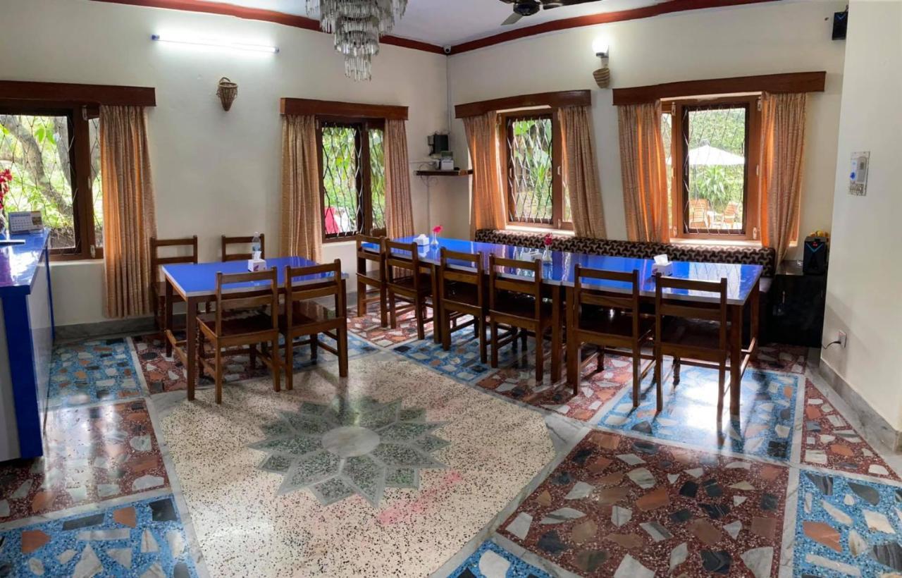 Hotel Blue Magnet Pokhara Ngoại thất bức ảnh