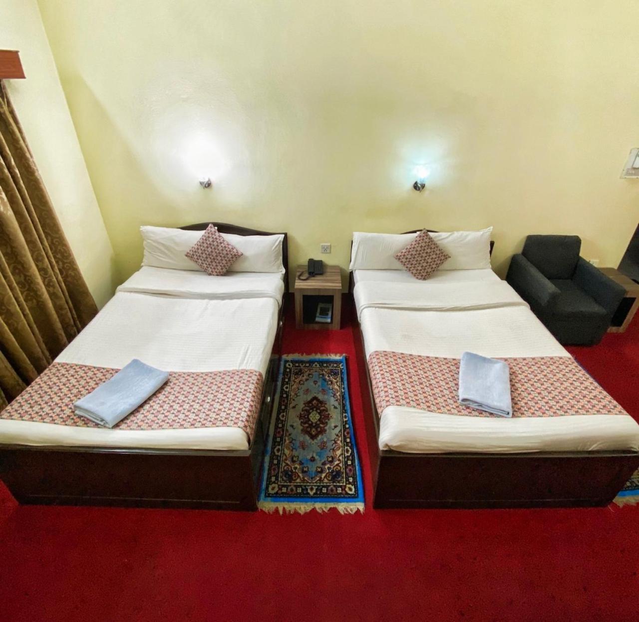 Hotel Blue Magnet Pokhara Ngoại thất bức ảnh